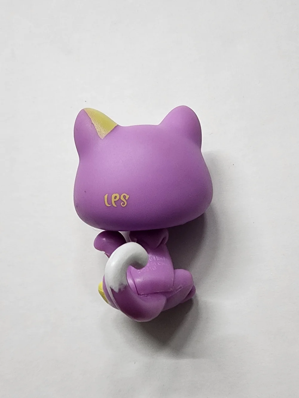 Littlest Pet Shop #74 Purple Cat Surprise Box Series 2 G7 Hasbro LPS